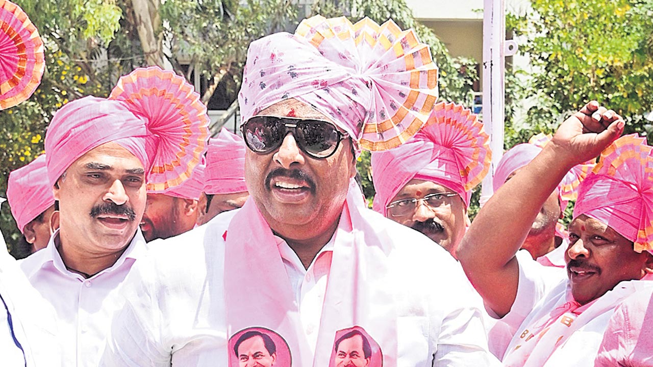 ఆత్మీయత పంచిన సమ్మేళనం