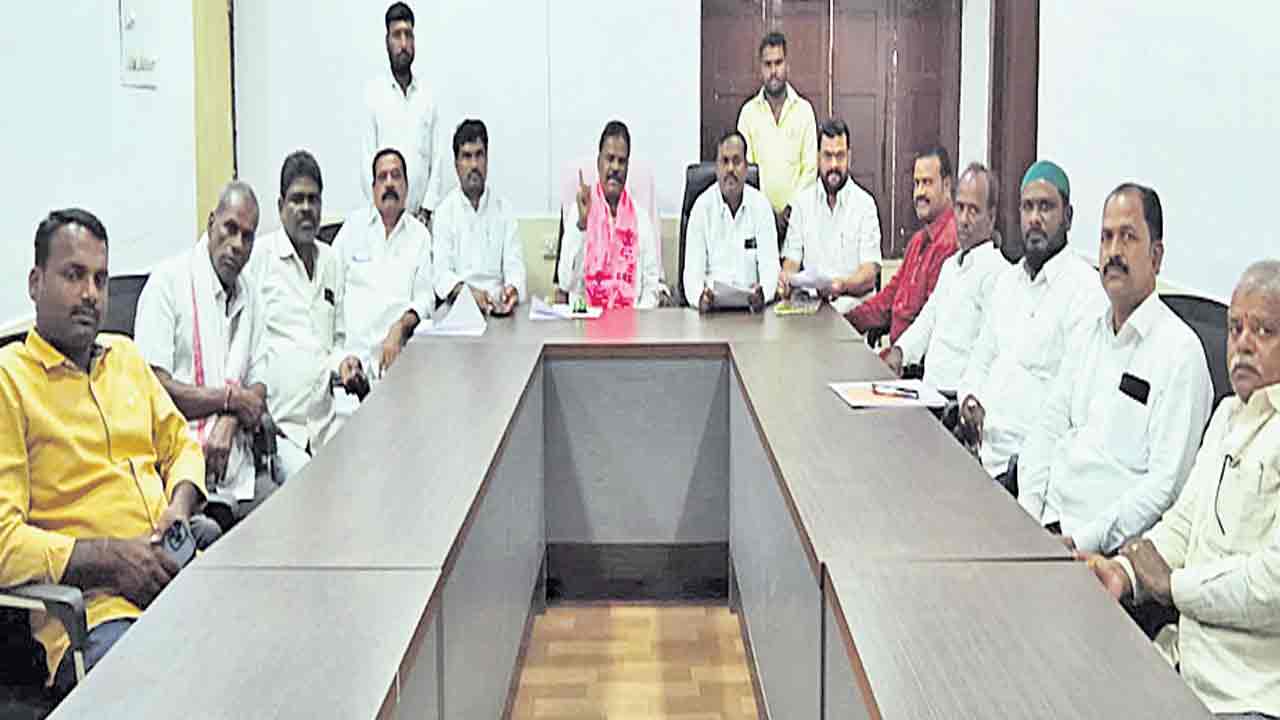 నియోజకవర్గ ప్రతినిధుల సమావేశానికి కదలాలి