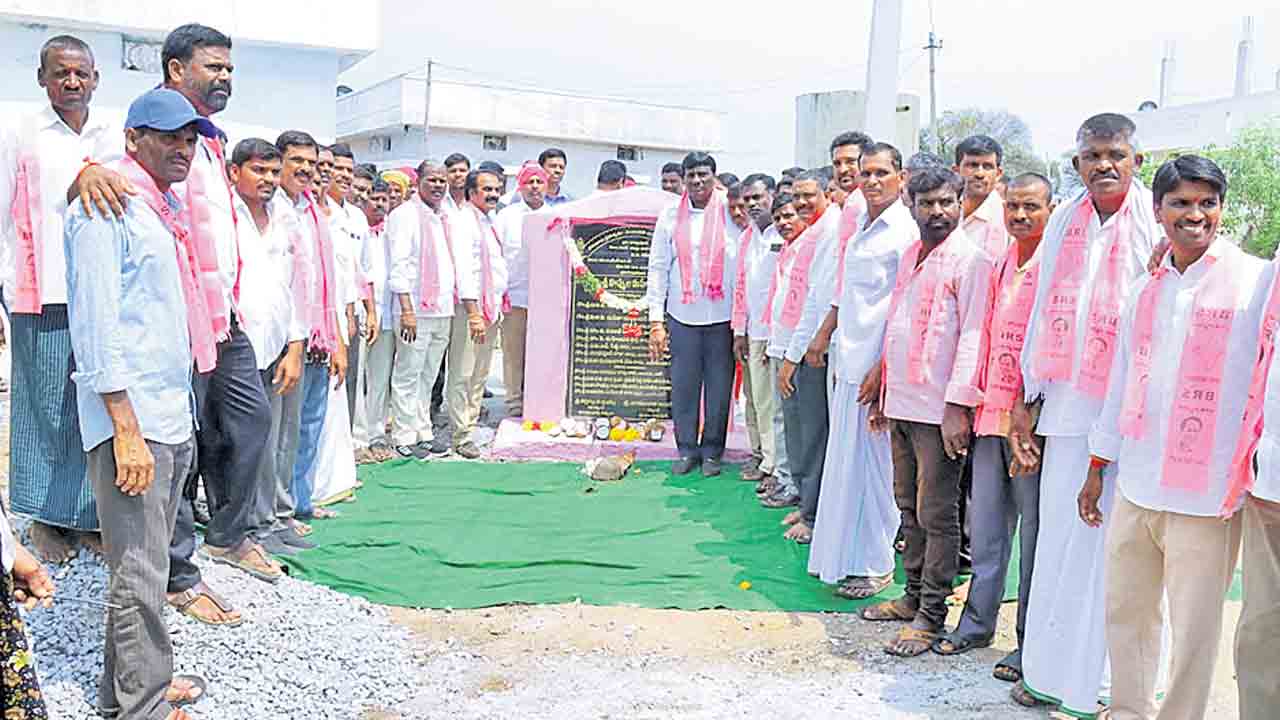 సమస్యల పరిష్కారానికే పల్లెబాట