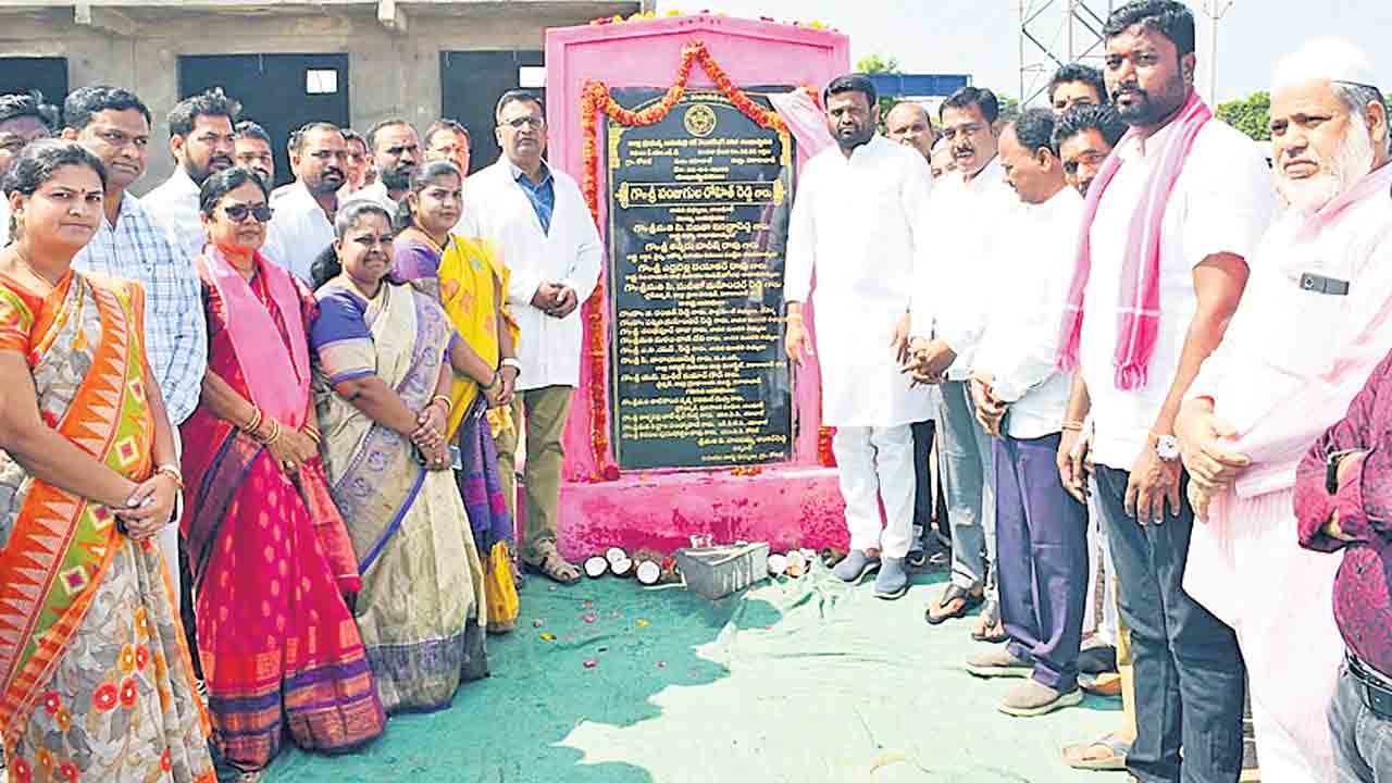 సర్కార్‌ దవాఖానల్లో కార్పొరేట్‌ వైద్య సేవలు