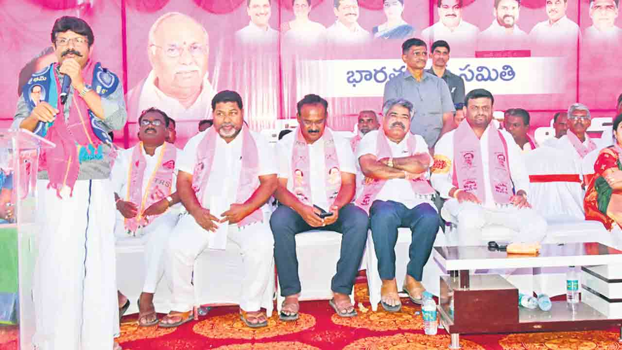 ఇంటింటికీ ‘సంక్షేమ’ ఫలాలు