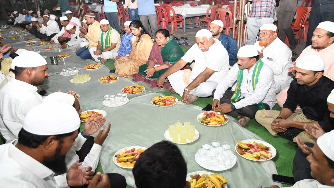 మైనార్టీల అభ్యున్నతికి కృషి