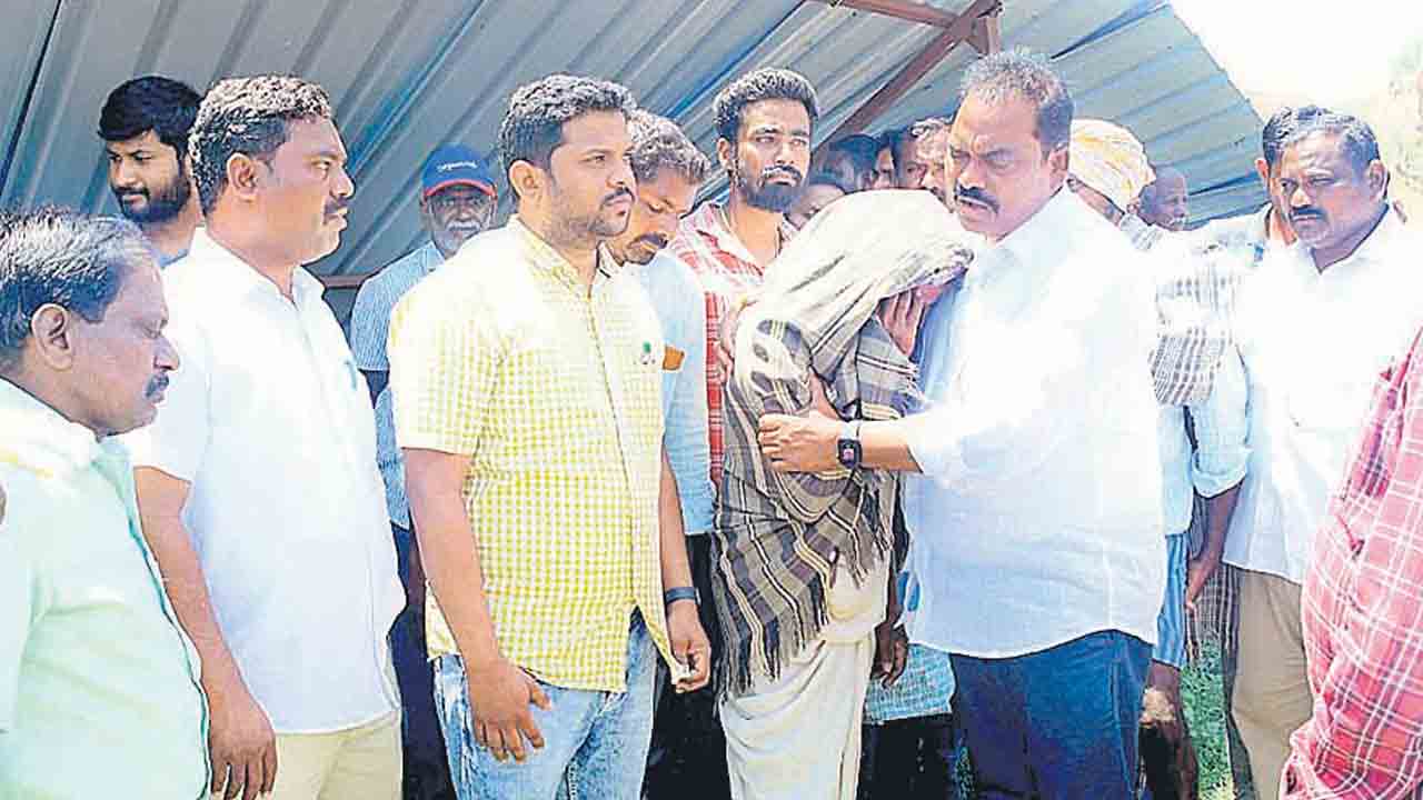 దిగులు పడొద్దు.. మేమున్నాం