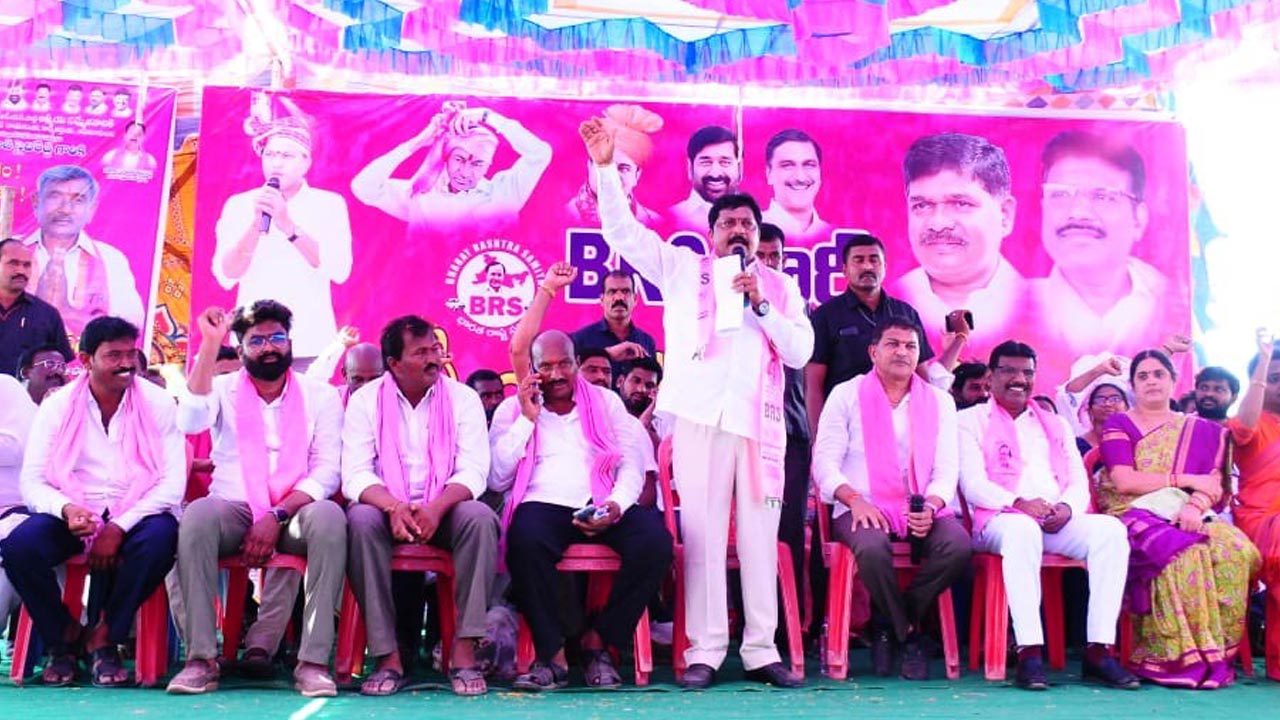 అభివృద్ధిలో ఆదర్శం తెలంగాణ