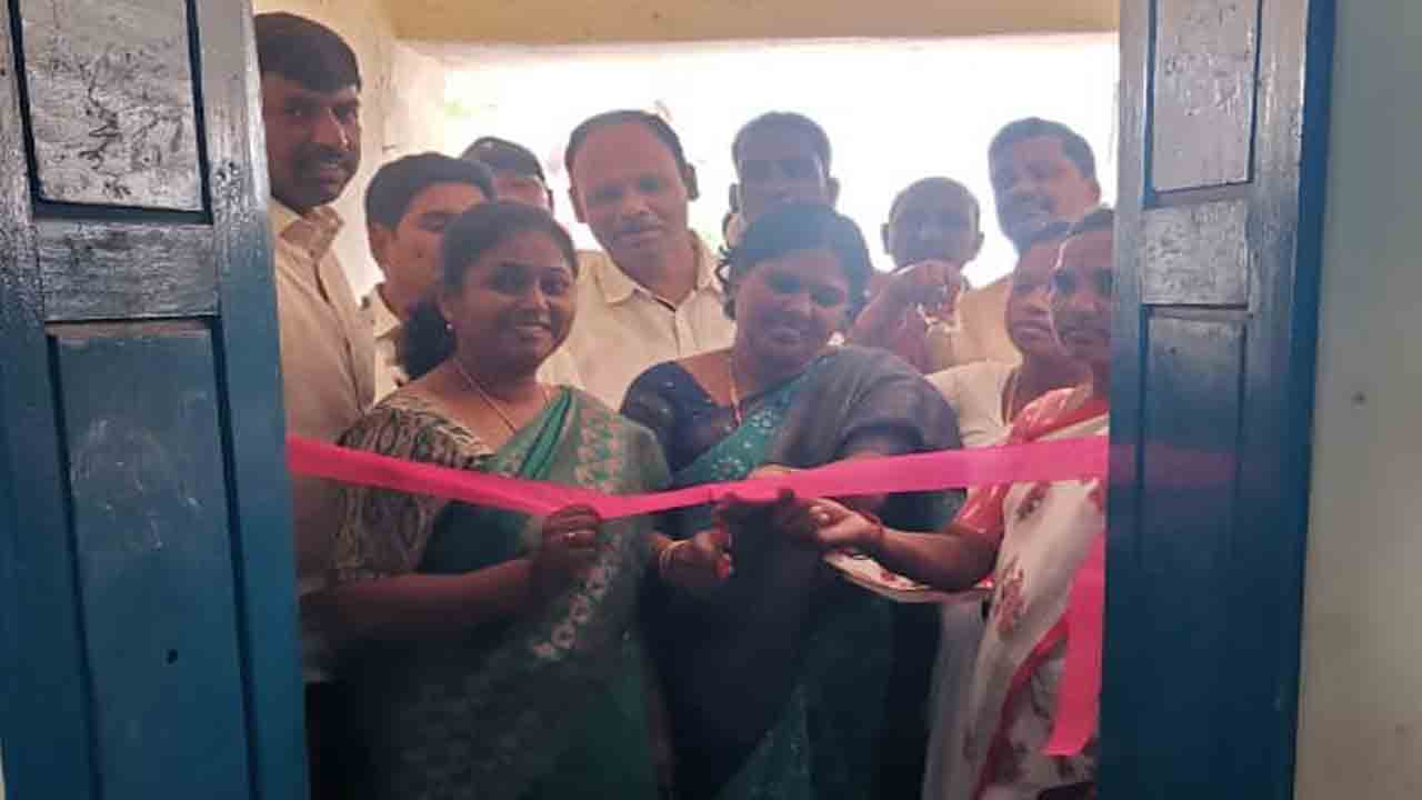 ‘కంటివెలుగు’ దేశానికే ఆదర్శం