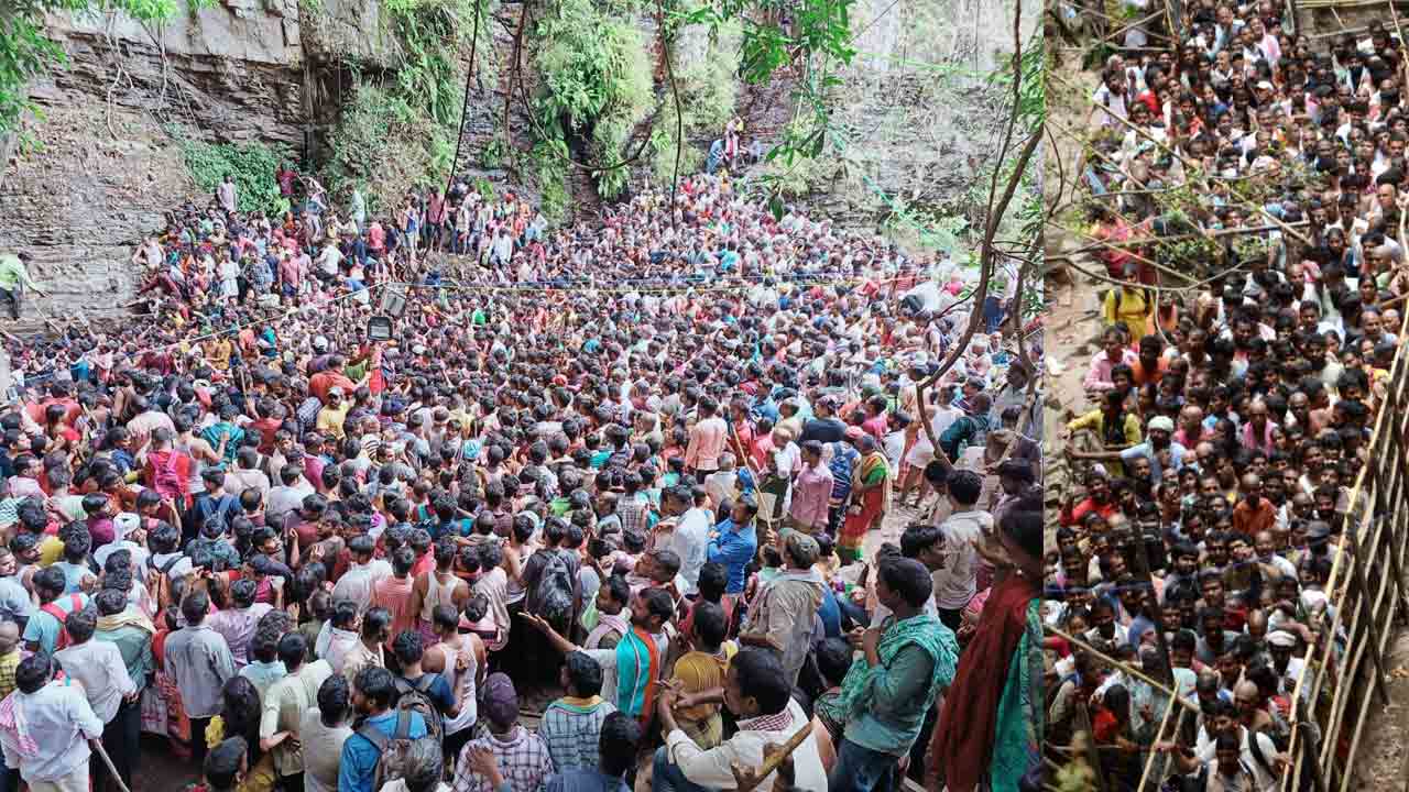 భక్తులతో కిక్కిరిసిన నల్లమల