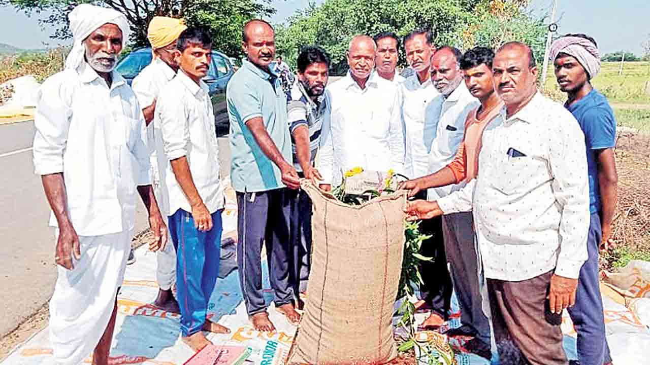 తెలంగాణలో రైతేరాజు