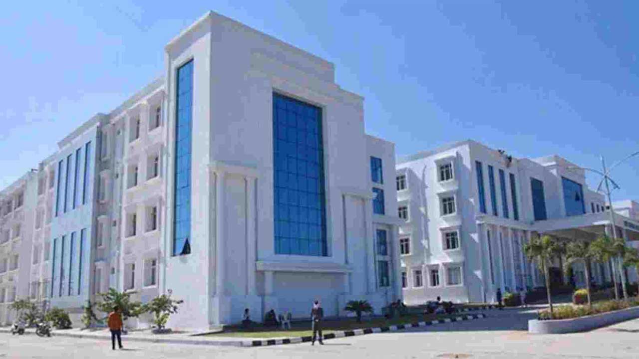 Medical Colleges | కన్వీనర్‌ కోటా సీట్లన్నీ తెలంగాణ బిడ్డలకే..! అదనంగా మరో 520 సీట్లు అందుబాటులోకి..!