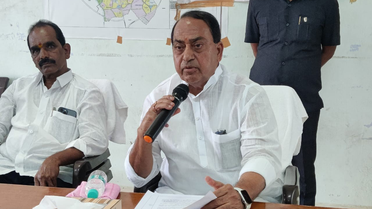 కేంద్రానిది సవతి తల్లి ప్రేమ