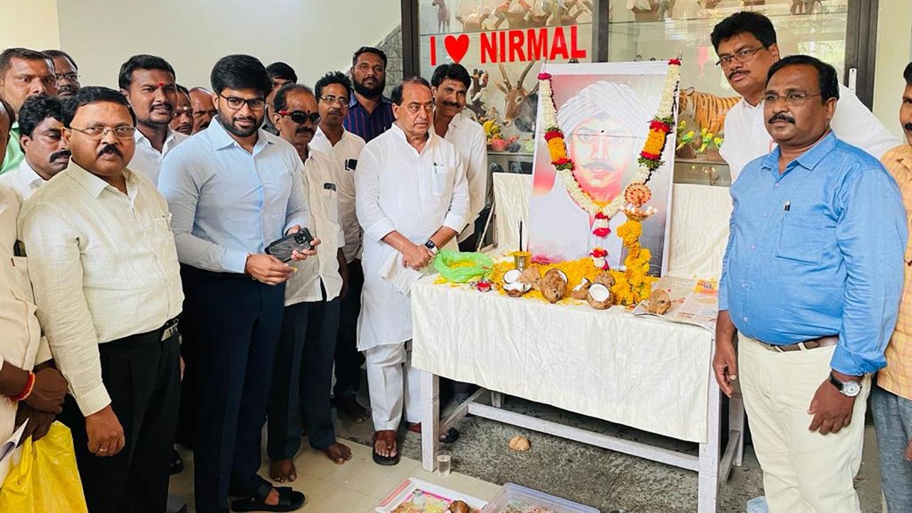 పోరాట వీరుడు కొమురయ్య