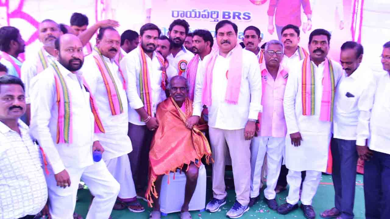Minister Errabelli | తెలంగాణ పథకాలను ప్రజల్లోకి తీసుకెళ్లాలి : మంత్రి ఎర్రబెల్లి