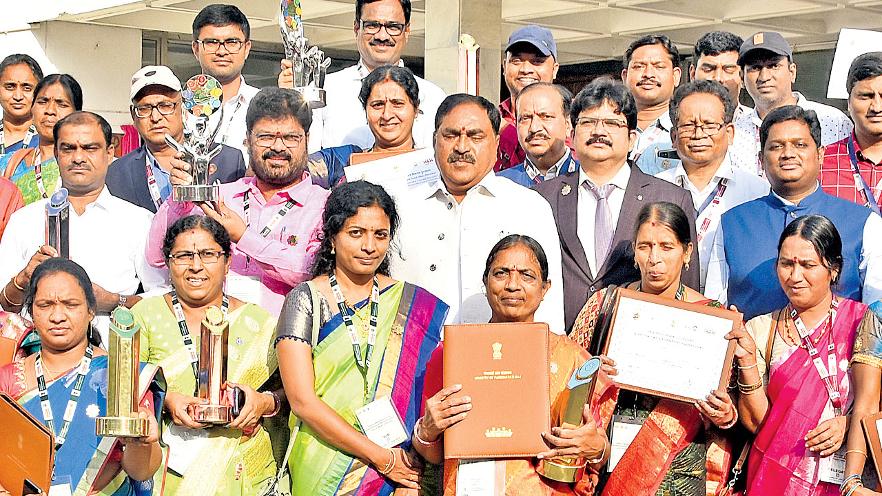 Telangana | తెలంగాణ ధమాకా.. 46 కేంద్ర ప్రభుత్వ అవార్డుల్లో 13 మనవే