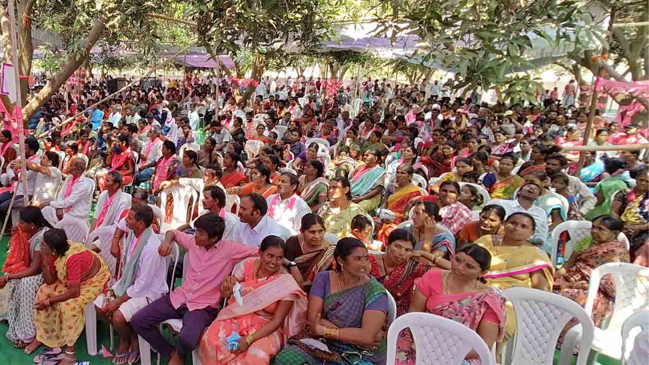 ఆత్మీయం.. అపూర్వం