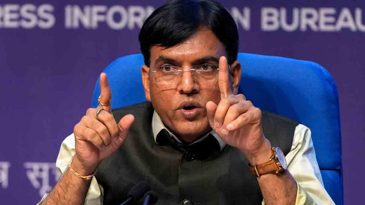 మెడికల్‌ డివైసెస్‌ పాలసీకి కేంద్రం ఆమోదం