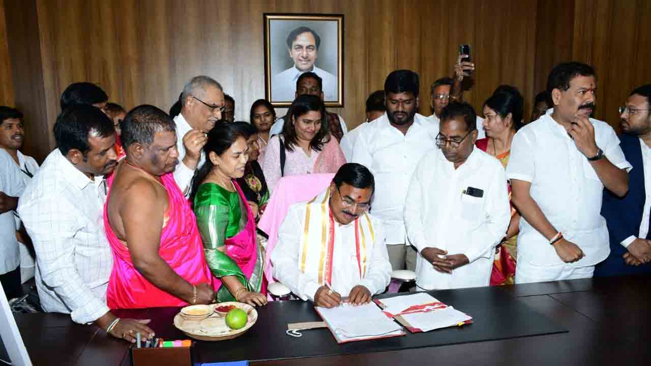 Good News | పచ్చిరొట్ట రైతులకు తీపి కబురు..విత్తనాల సబ్సిడీకి గ్రీన్‌ సిగ్నల్‌