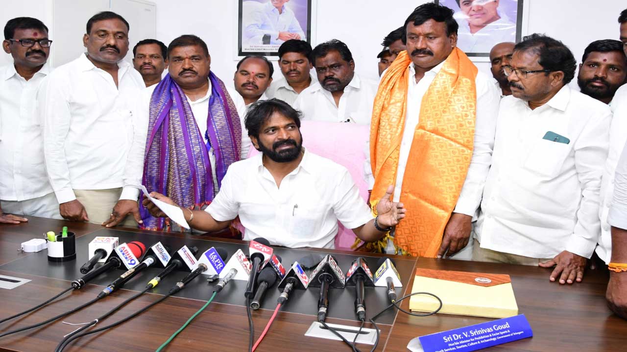 కులవృత్తులకు ఆదరణ