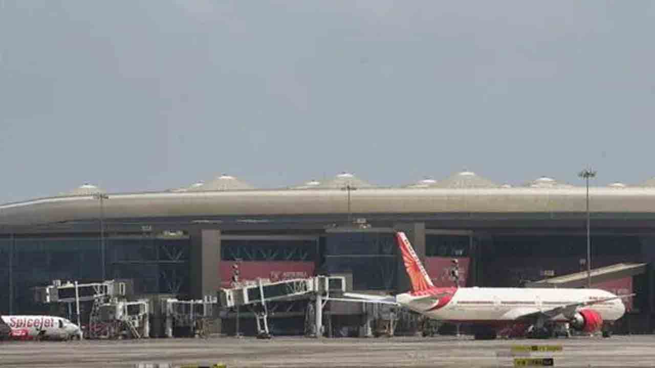 Mumbai Airport | మే 2న 6 గంటలపాట ముంబై ఎయిర్‌పోర్ట్‌ రన్‌వేలు మూసివేత.. ఎందుకంటే..