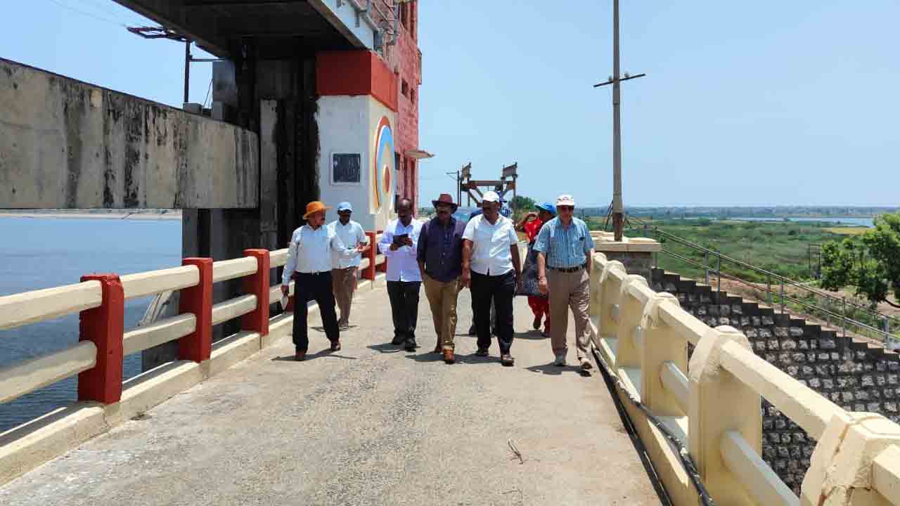 మూసీ డ్యామ్‌ పటిష్టతపై పరిశీలన