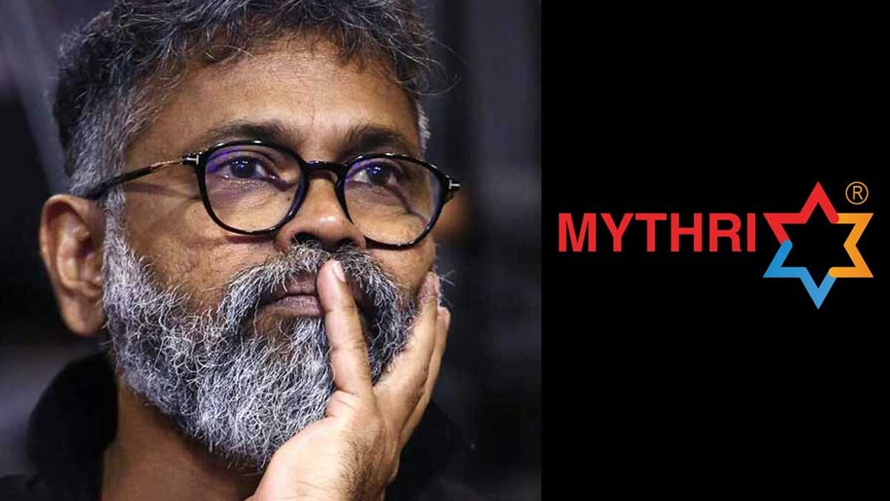 IT Raids | ఐదు గంటలుగా మైత్రి మూవీ మేకర్స్‌లో ఐటీ సోదాలు.. పుష్ప-2 షూటింగ్‌ రద్దు చేసుకున్న సుకుమార్‌..!