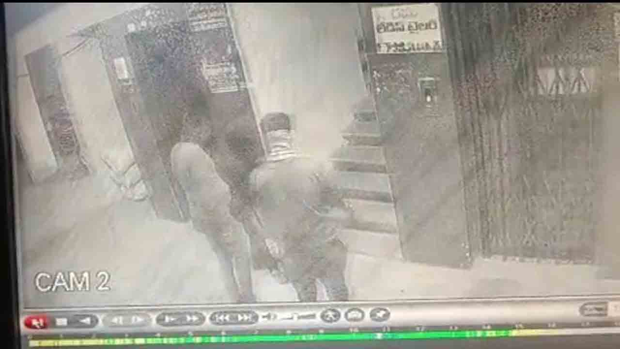 Nalgonda | నల్లగొండలో దొంగల ముఠా హల్ చల్