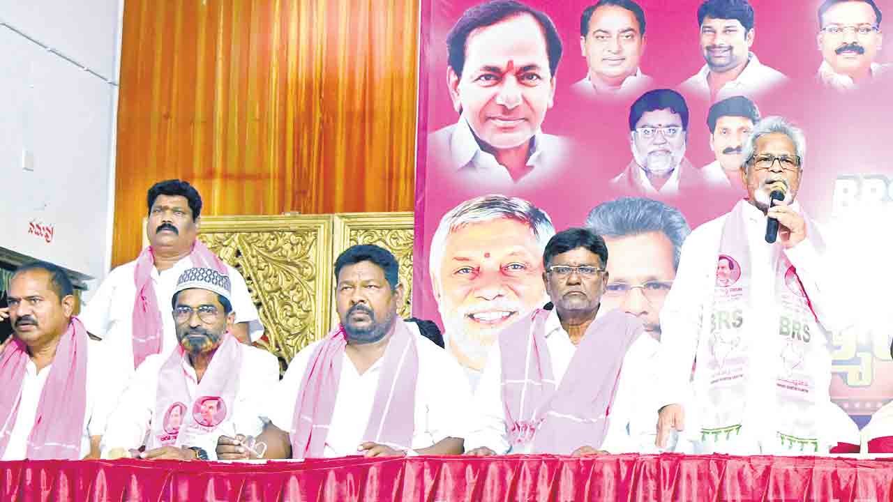 గెలుపే లక్ష్యంగా ప్రచారం చేయాలి