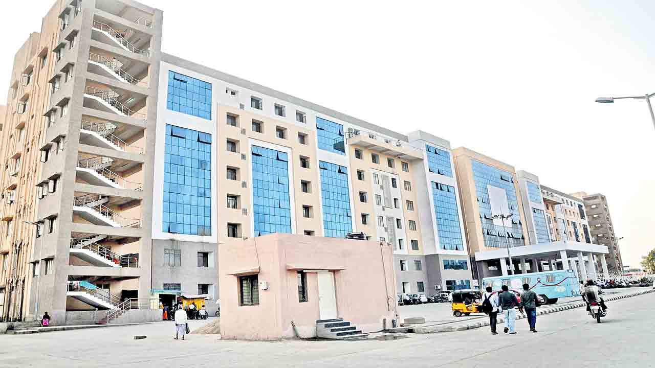 పేదల ఆరోగ్యానికి భరోసా