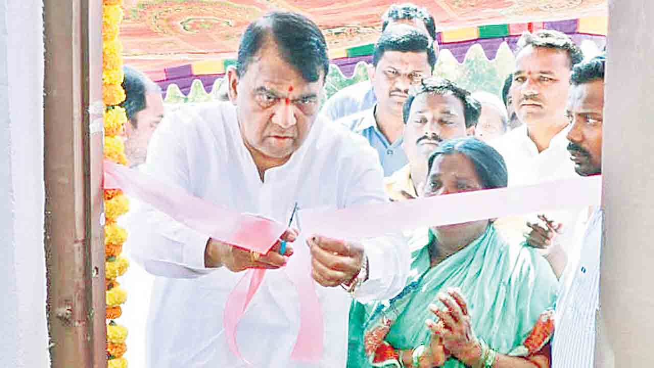 నేనున్నానని..