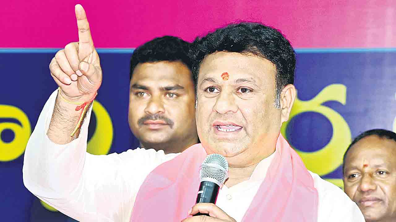 అభివృద్ధి, సంక్షేమ పథకాలే..