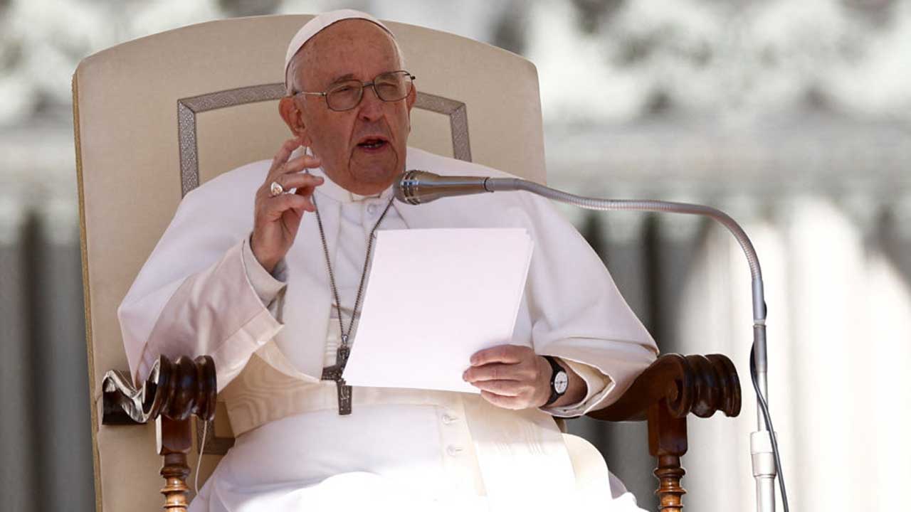 బిషప్‌ల మీటింగ్‌లో మహిళలకు ఓటుహక్కు