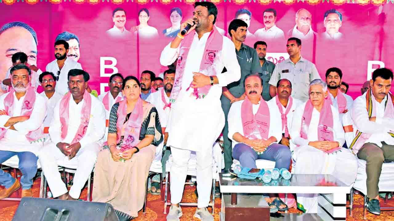 విజన్‌ ఉన్న నాయకుడు సీఎం కేసీఆర్‌