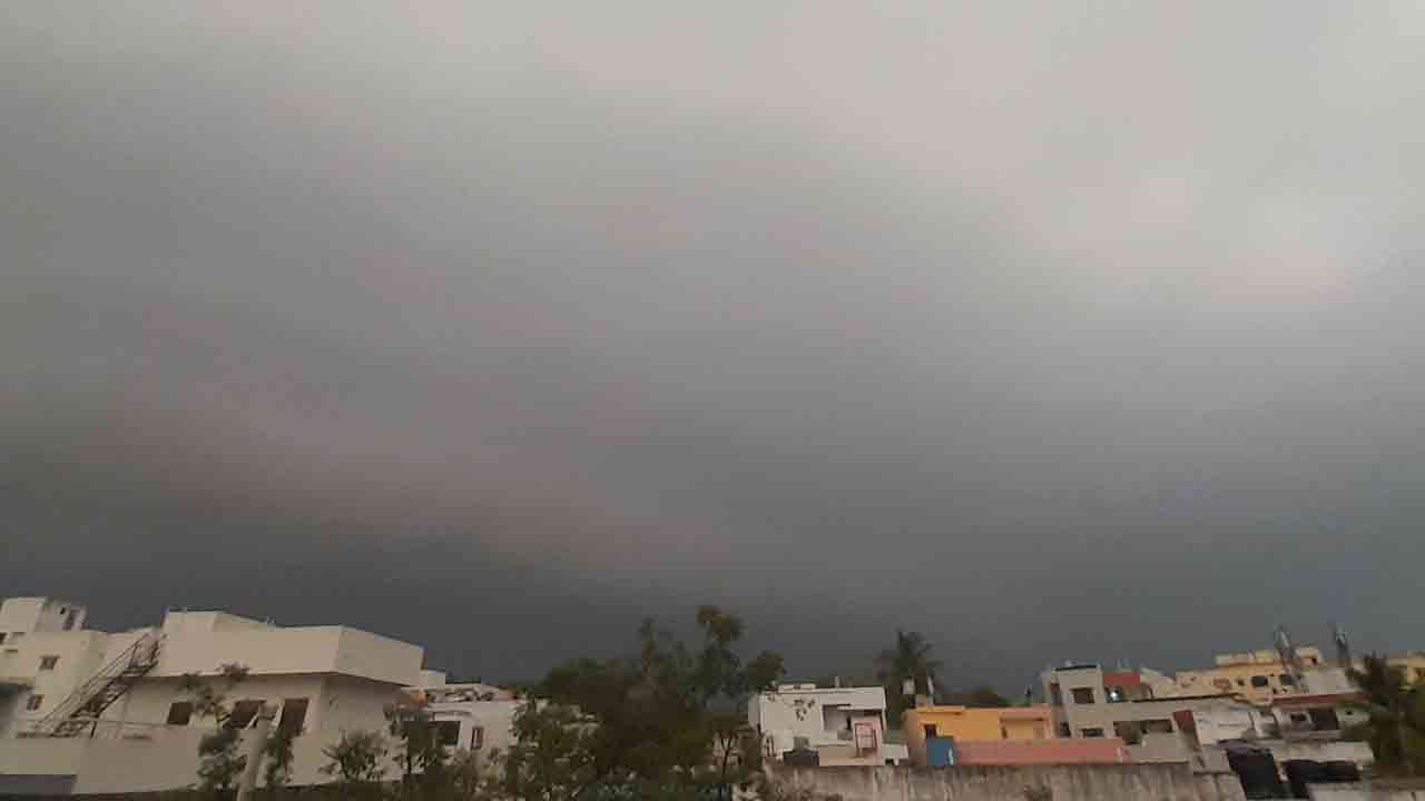 Rain | హైదరాబాద్‌లో దంచికొట్టిన వాన.. ఆరెంజ్‌ అలెర్ట్‌ జారీచేసిన వాతావరణ శాఖ