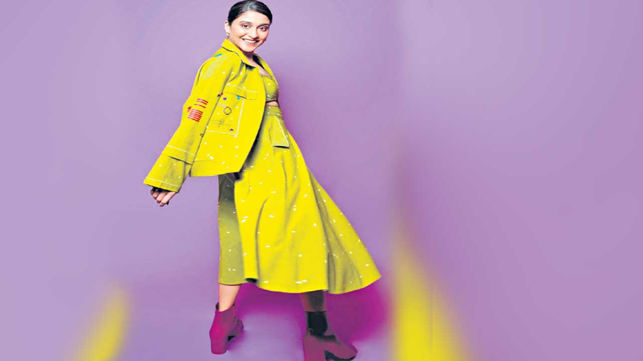 రెజీనా మెహందీ మెరుపుల్‌