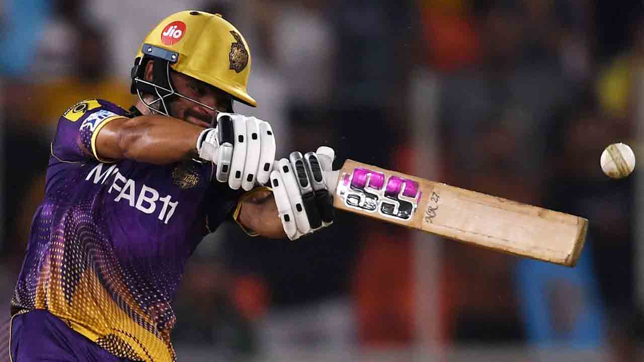 రాణా బ్యాట్‌తో రింకూ సిక్సర్లు