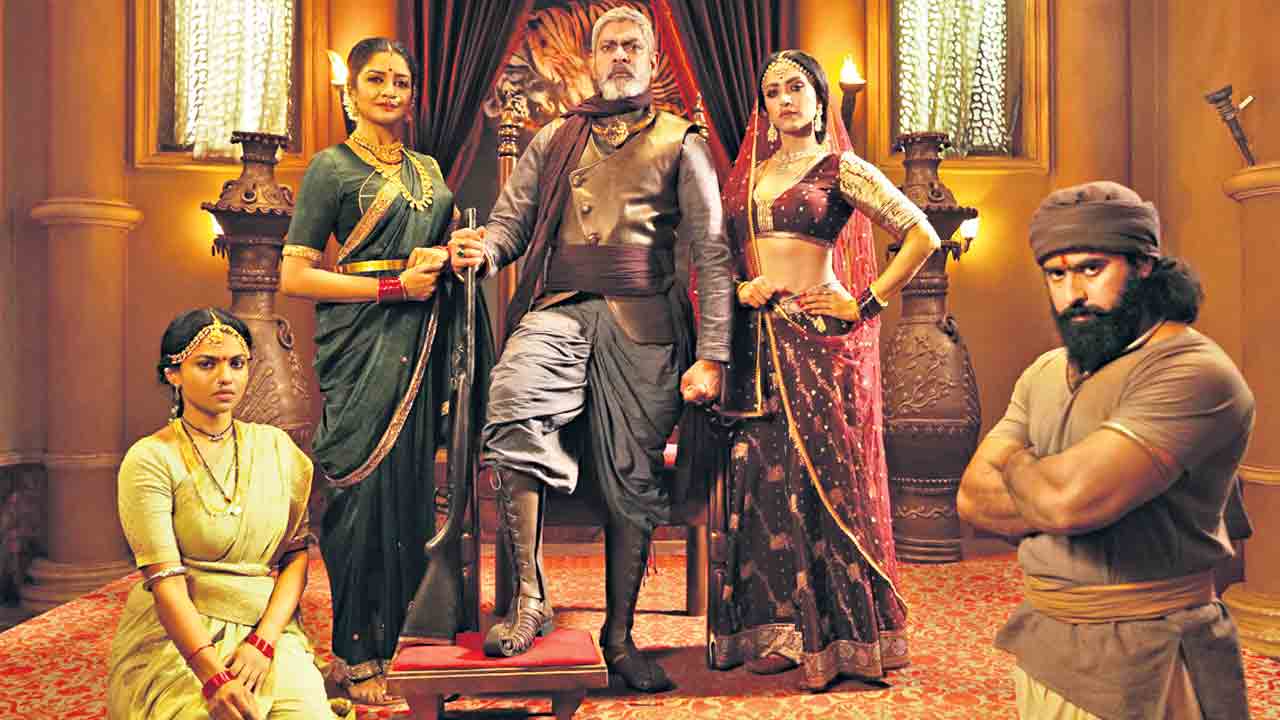 చారిత్రక నేపథ్యంతో ‘రుద్రంగి’