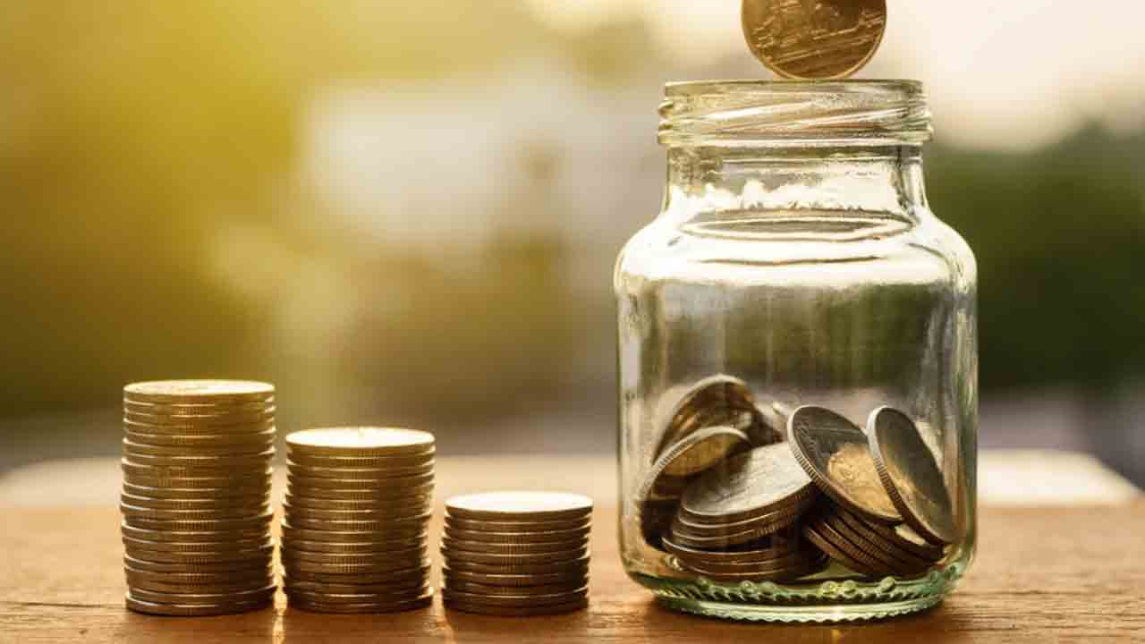 SBI vs Post Office RD | బెటర్ రిటర్న్స్.. ఎస్బీఐ vs పోస్టాఫీసు రికరింగ్ డిపాజిట్.. ఏది బెస్ట్?!