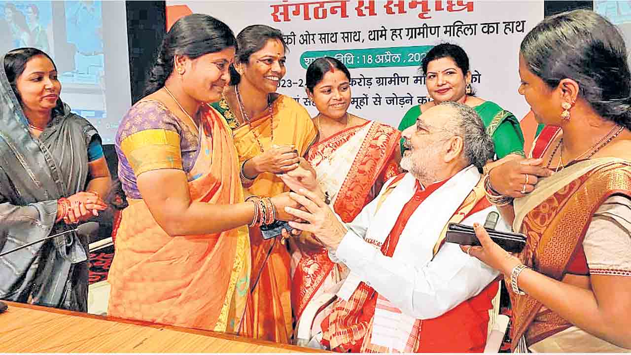 తెలంగాణ మహిళకు అరుదైన గౌరవం