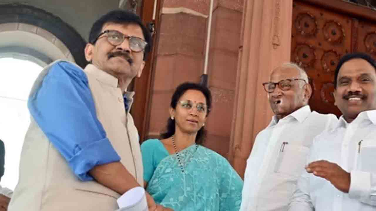 Sanjay Raut | శరద్‌ పవార్‌తో సంజయ్‌ రౌత్‌ భేటీ.. ఎన్సీపీ నేతలు ఒత్తిడితో బీజేపీలో చేరవచ్చని వ్యాఖ్య