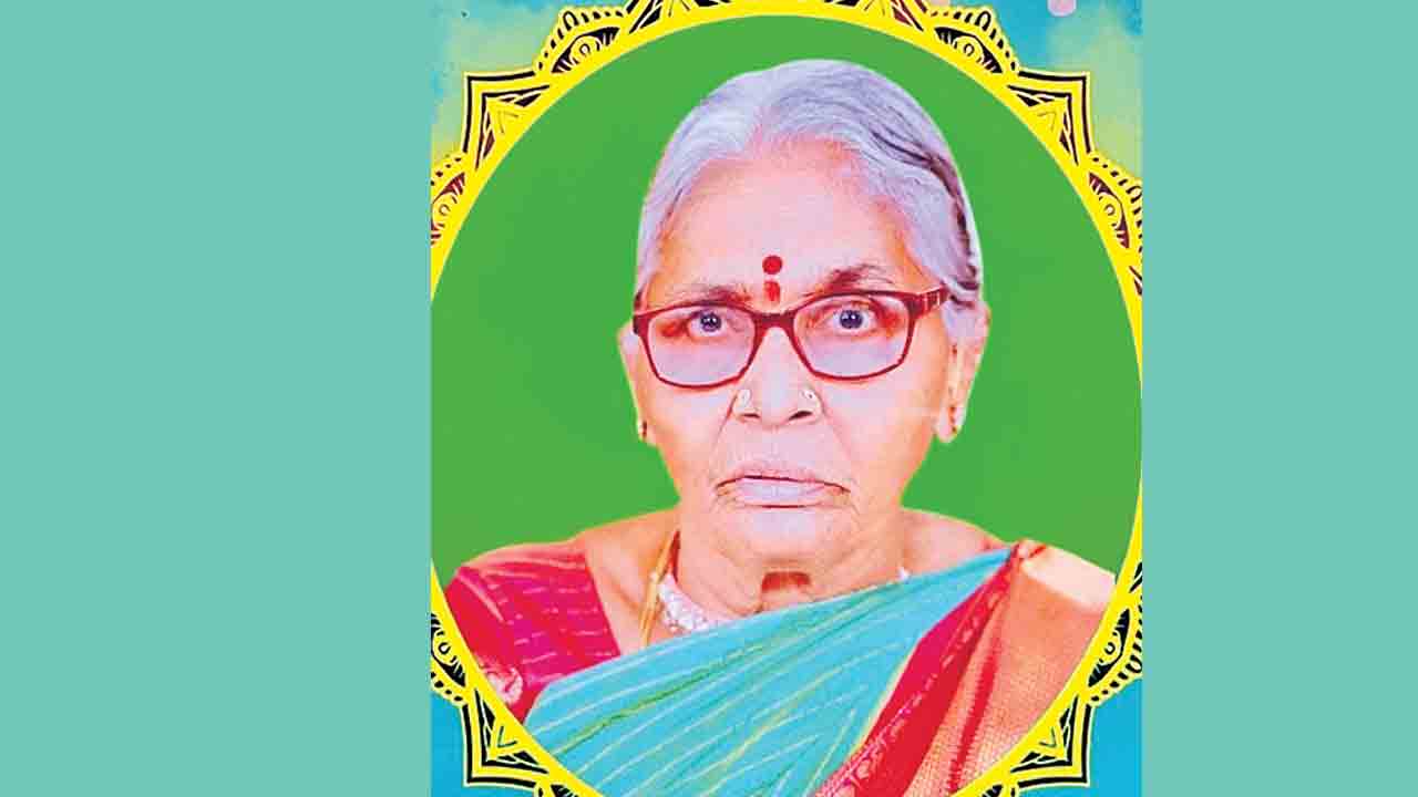 మాజీ ఎమ్మెల్యే భిక్షమయ్యగౌడ్‌కు మాతృ వియోగం