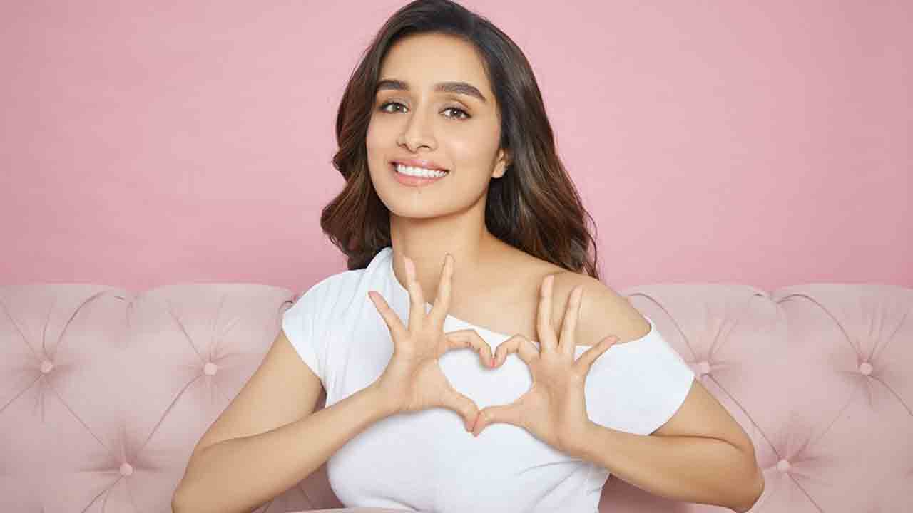 Shraddha Kapoor | రైటర్‌తో రిలేషన్‌షిప్‌లో శ్రద్దాకపూర్‌.. క్లారిటీ ఇచ్చేసినట్టేనా‌..?