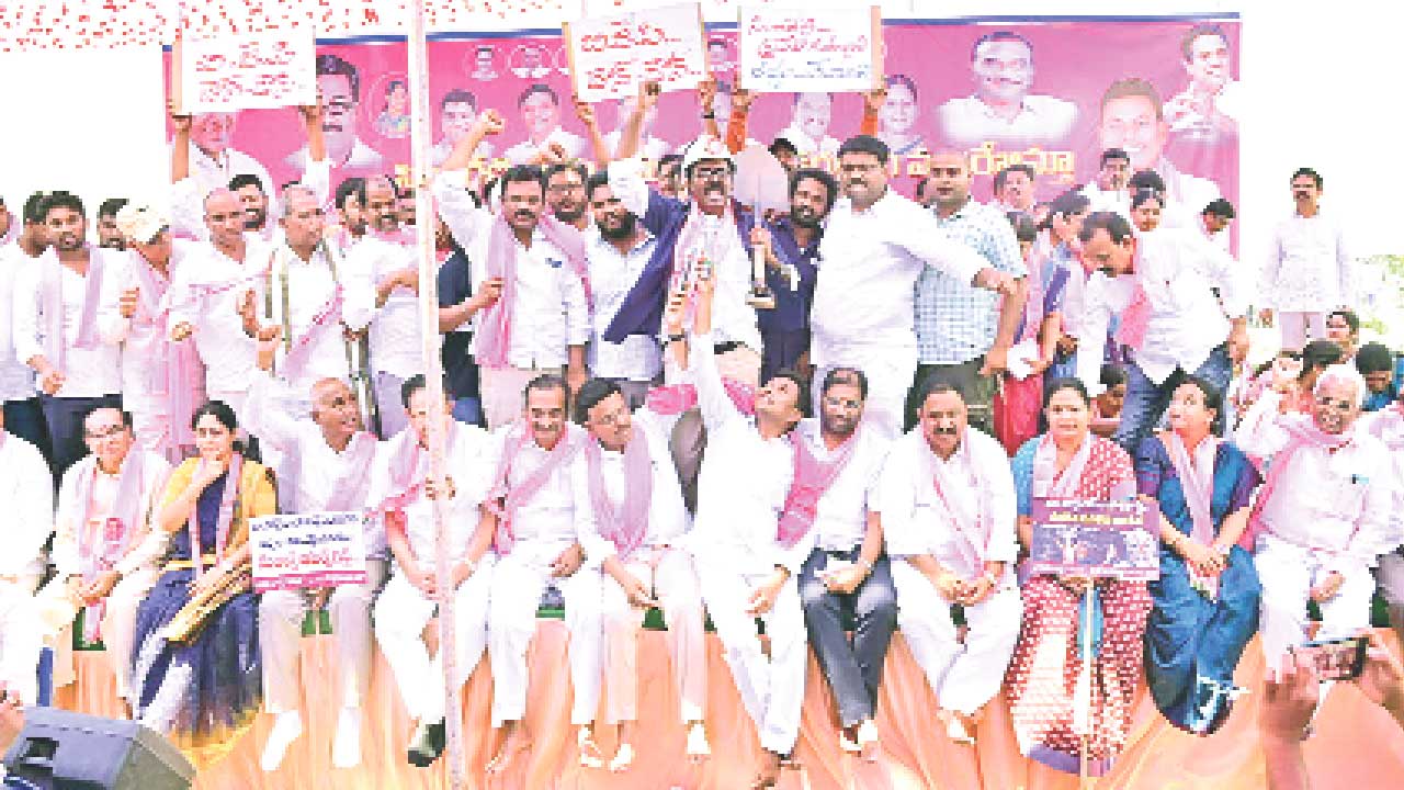 బొగ్గు గనులను ప్రైవేటీకరిస్తే ఉవ్వెత్తున ఉద్యమిస్తాం