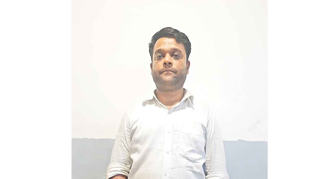 వ్యభిచారం, డ్రగ్స్‌ సరఫరా కేసులో పాత నేరస్తుడు అరెస్ట్‌