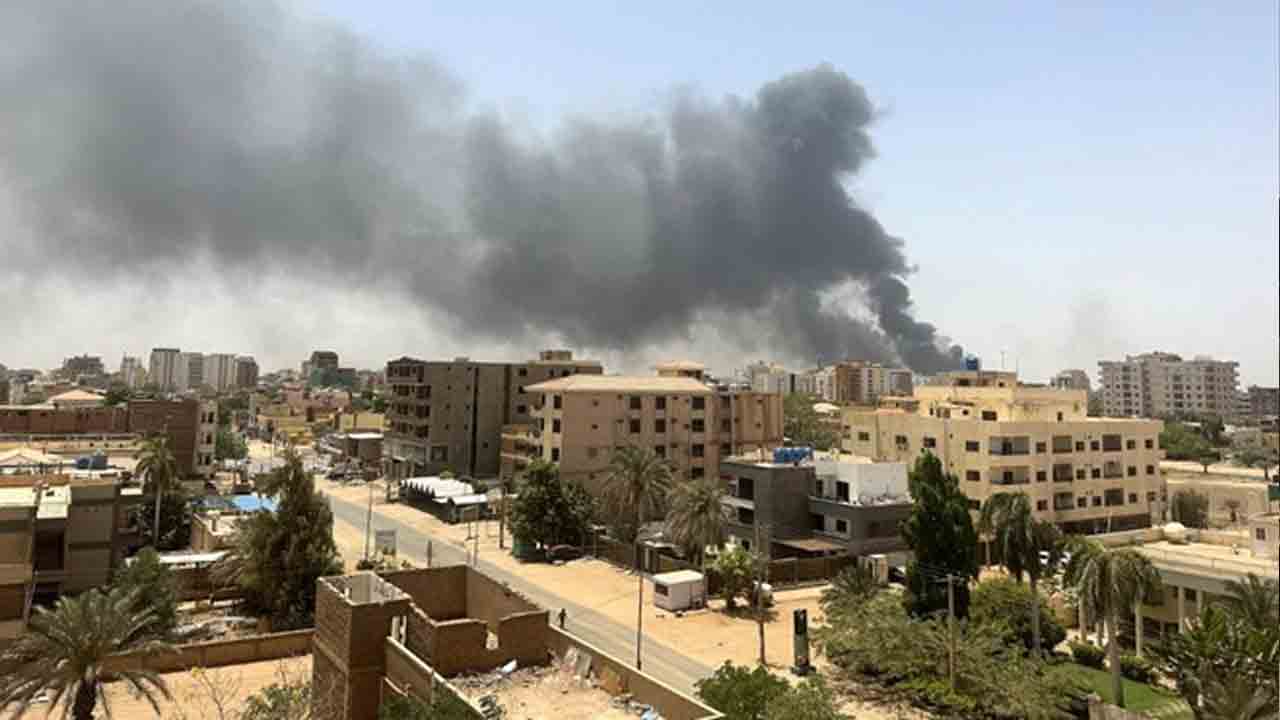 Sudan clashes | సూడాన్‌లో కొనసాగుతున్న ఘర్షణలు.. 50 మందికిపైగా మృతి దుర్మరణం