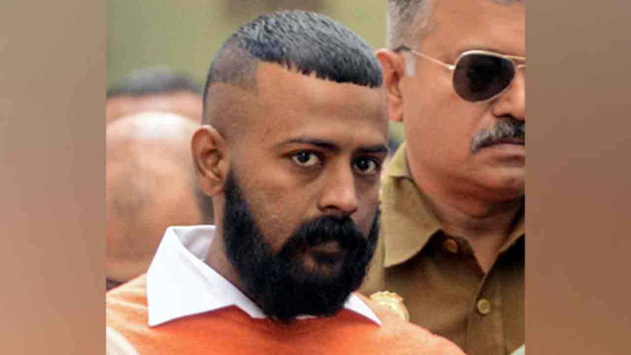 మరో కేసులో సుకేశ్‌పై ఈడీ చార్జిషీట్‌