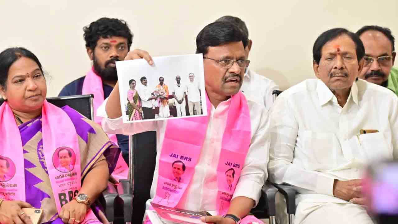 Tata Madhu | కేసీఆర్‌ను కొనే వ్యక్తి ఏ జన్మలోనూ పుట్టలేరు.. పొంగులేటిపై నిప్పులు చెరిగిన తాతామ‌ధు