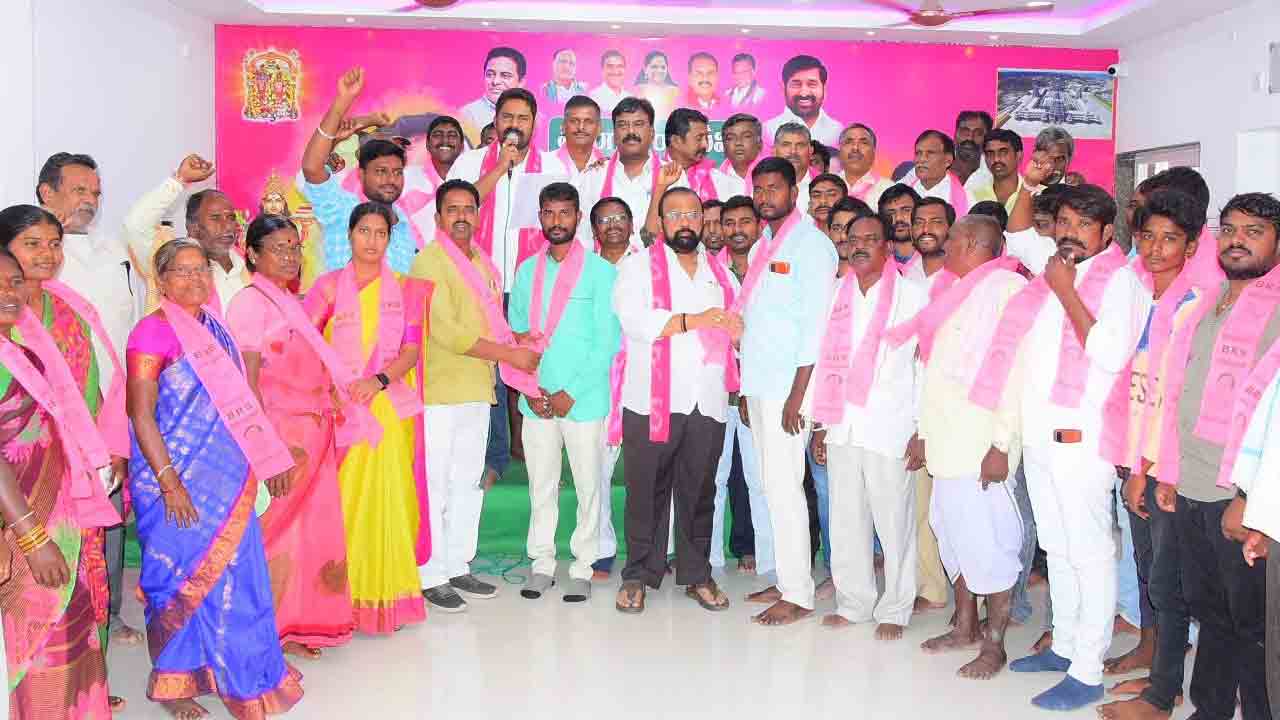 కలిసి పని చేద్దాం.. విజయం సాధిద్దాం