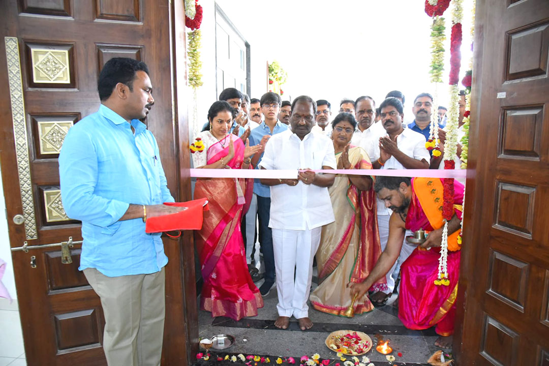 Telangana Ministers Sign On Various Governament Documents At Br Ambedkar Secretariat Photos (9)