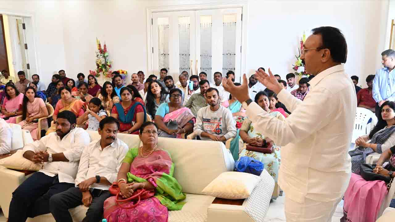 దేశానికే రోల్‌ మాడల్‌ తెలంగాణ