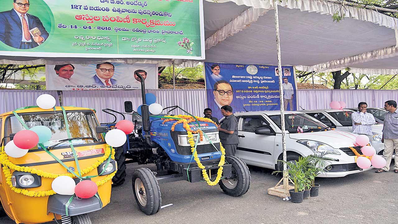 దళితుల జీవితాల్లో వెలుగులు.. టీ-ప్రైడ్‌ రాయితీ 3212 కోట్లు