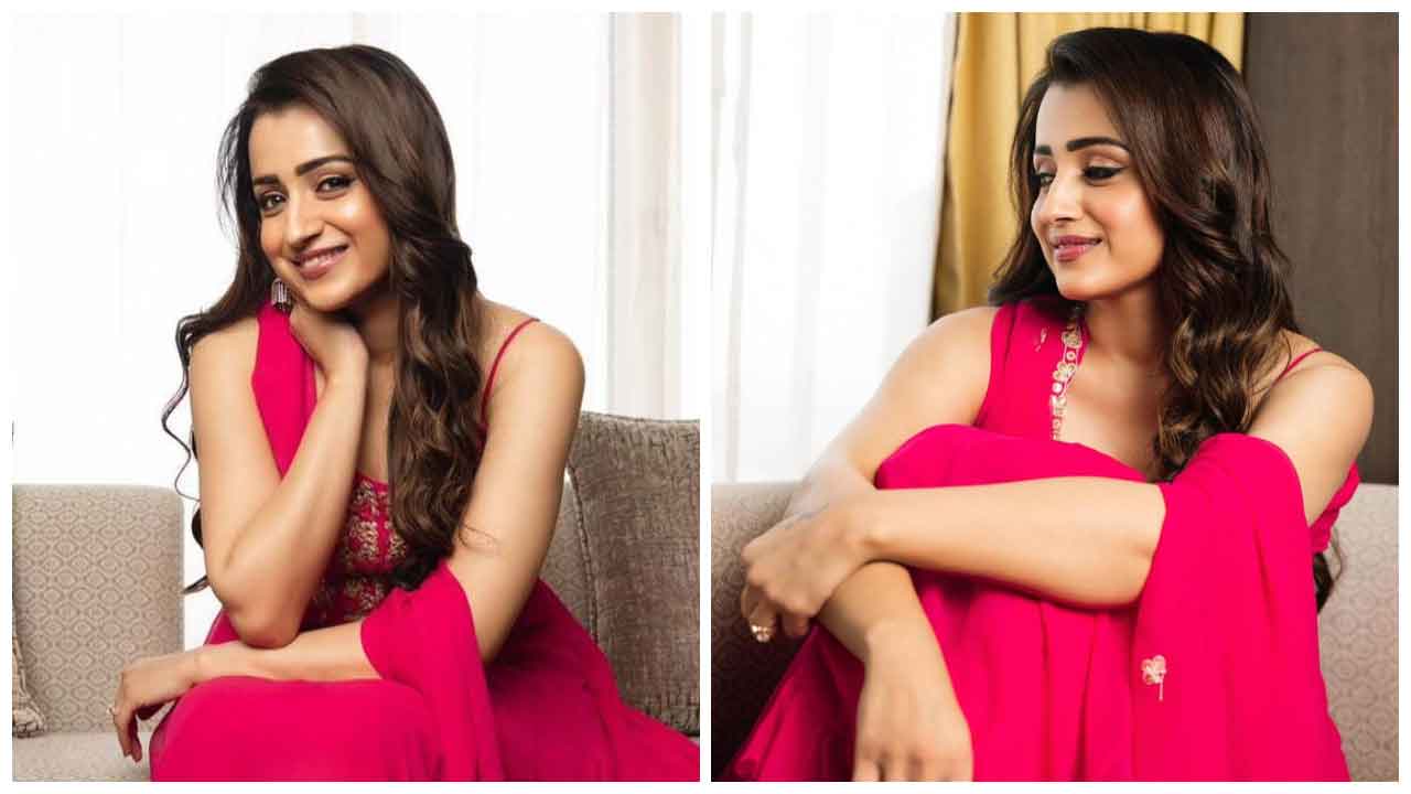Trisha Krishnan | గులాబీ కలర్ డ్రెస్‌లో గుబాళిస్తున్న త్రిష కృష్ణన్..