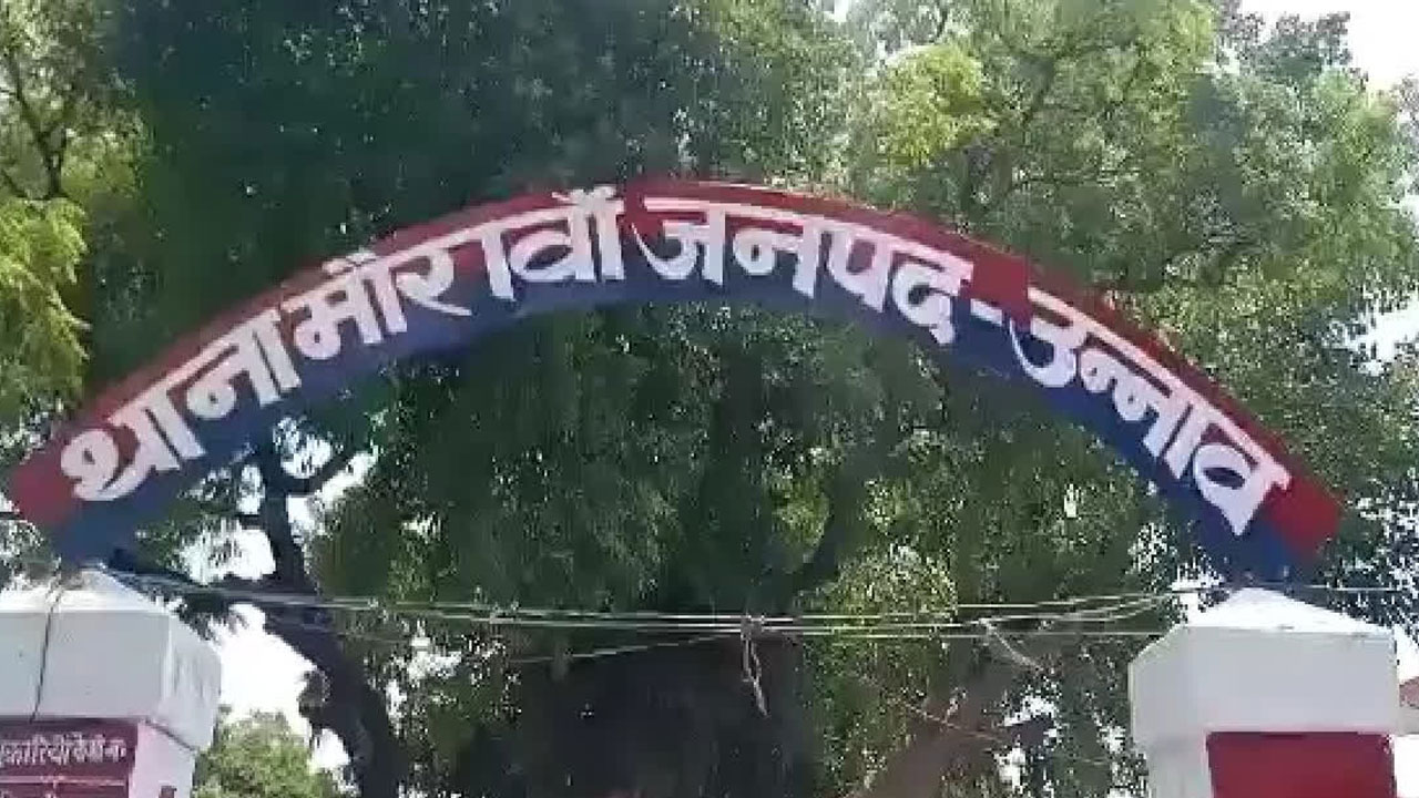 ఉన్నావ్‌ లైంగిక దాడి బాధితురాలి ఇంటికి నిప్పు